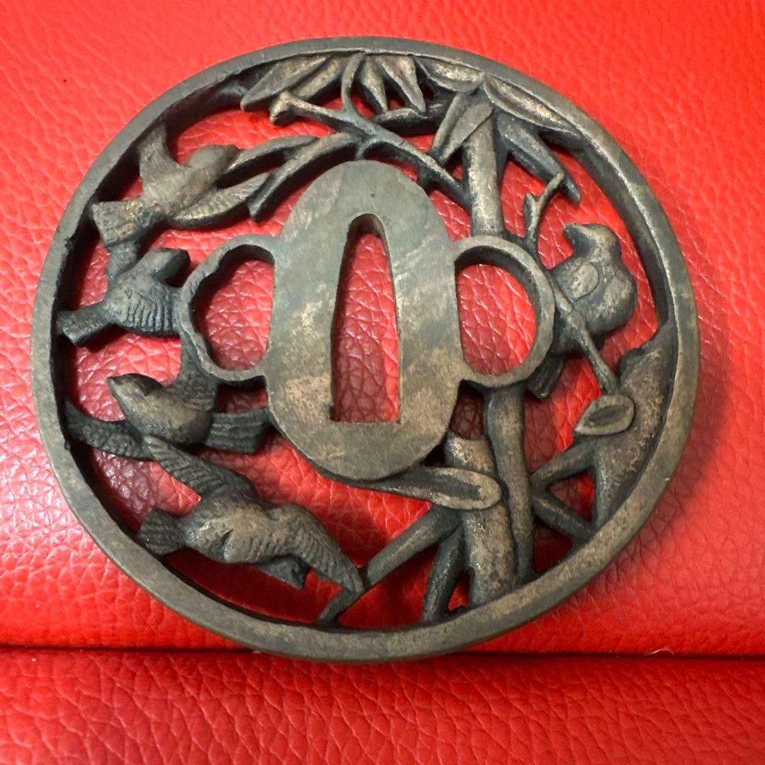 鉄製 鳥と竹の鍔(つば)蔵出し品！