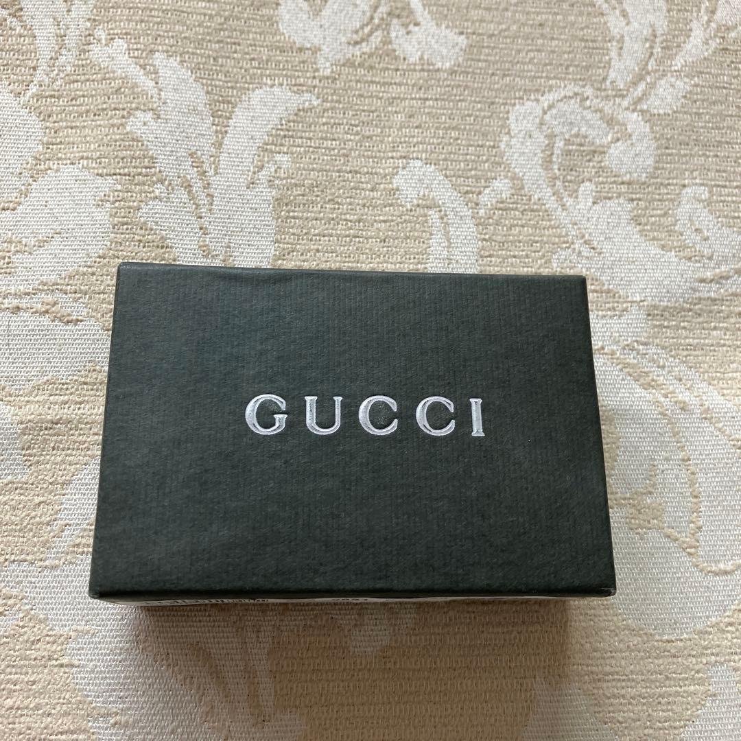 ひまわりです。未使用品❗️GUCCI ブラックレザーキーケース希少