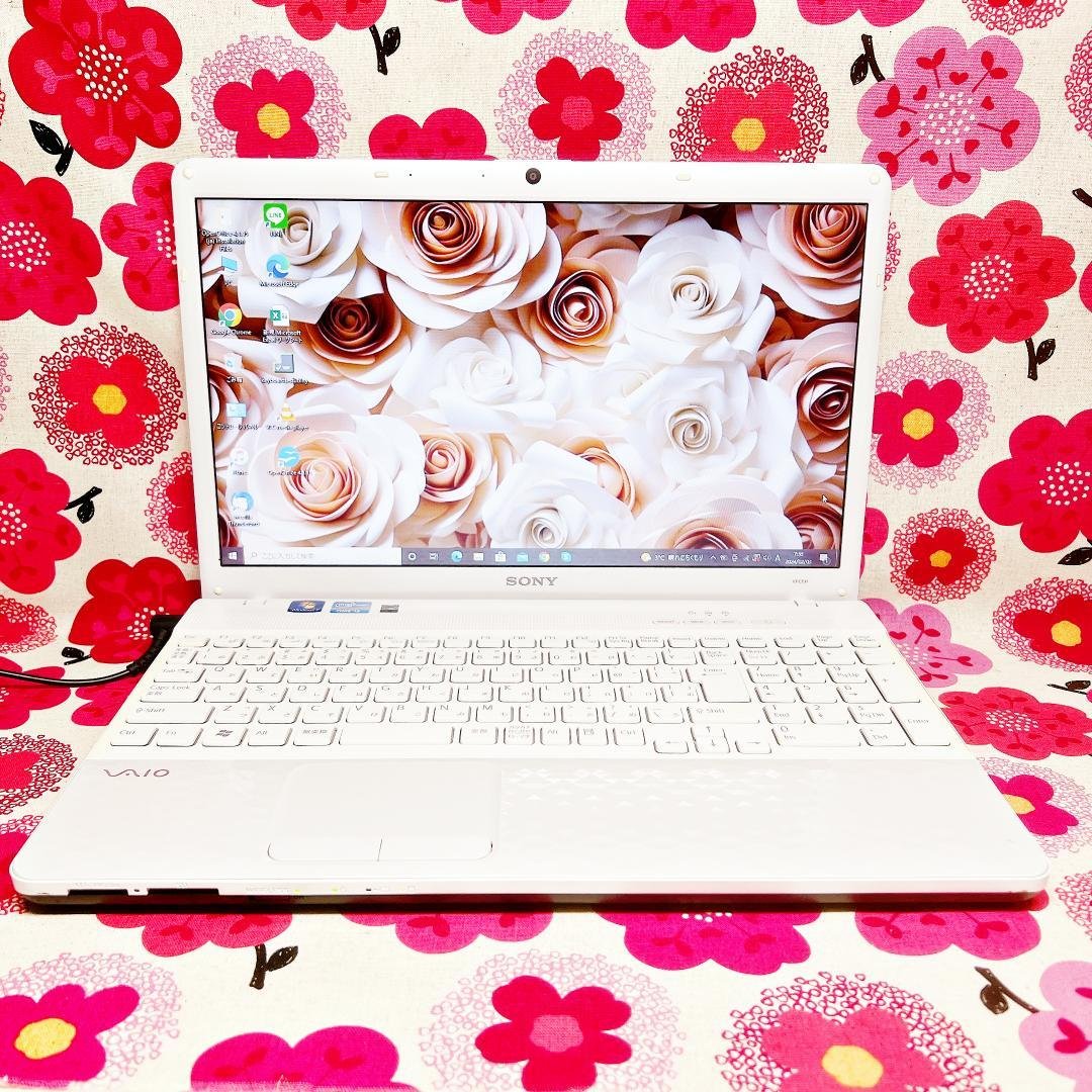 92【人気のキラキラVAIO❣️】新品メモリ8GB✨爆速SSD✨ノートパソコン✨白