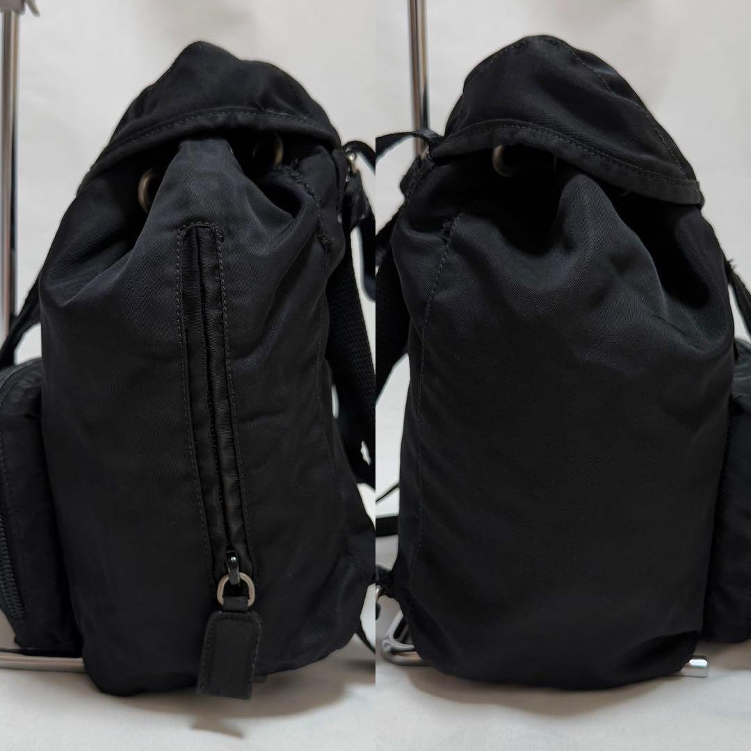 【美品】プラダ リュック バックパック 巾着バッグ ナイロン 三角プレート 黒